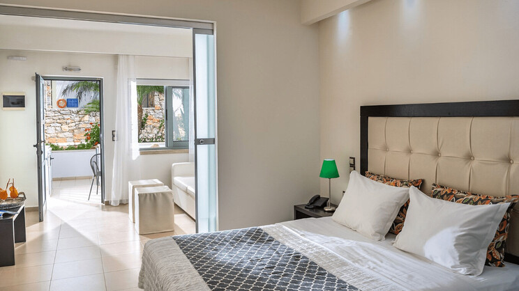 Angela Suites Boutique Hotel